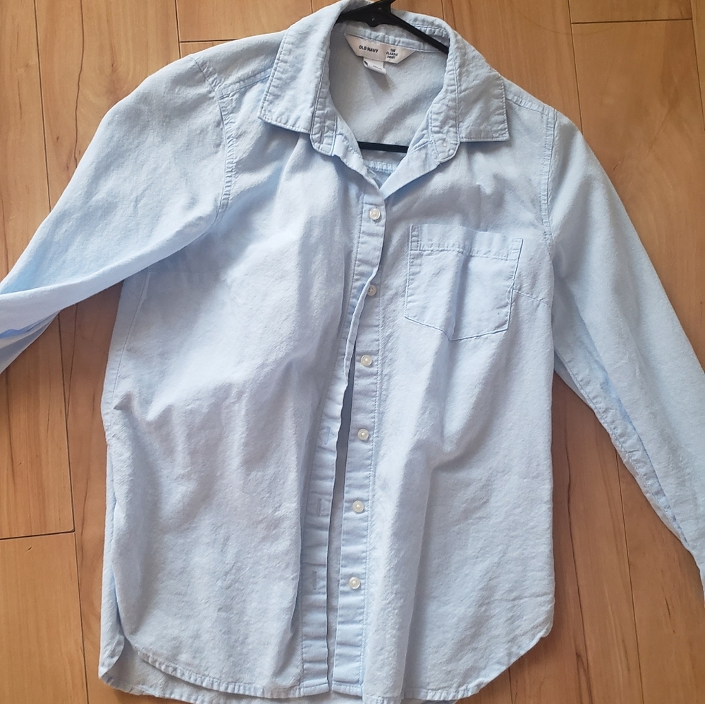 Old Navy The Classic button down